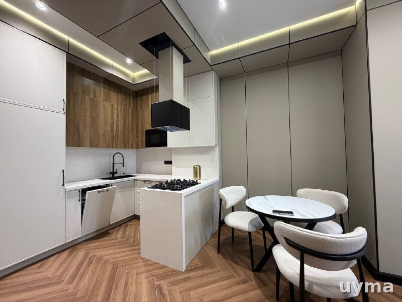 2 xonali kvartira, ЖК Imperial Club City